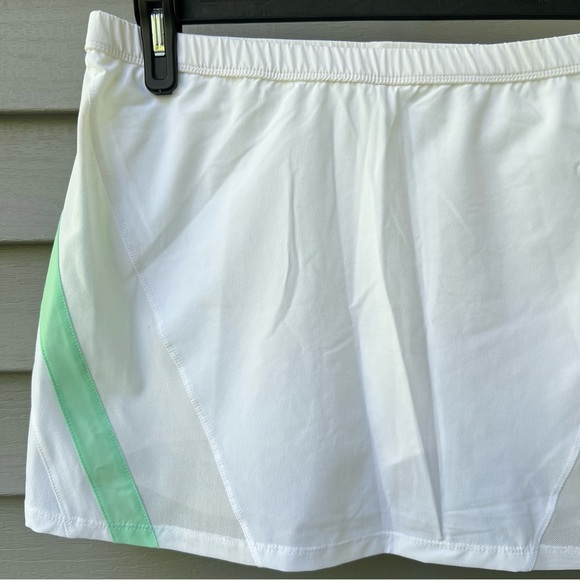 Nike Tennis Mini Skort White GreenSport Skirt 90’s Size M (8-10) - Picture 2 of 15